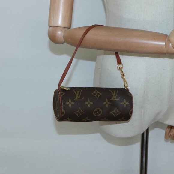 LOUIS VUITTON Monogram Papillon Pouch LV Auth 134775 - Picture 15 of 16